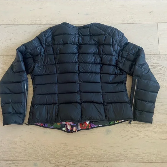 Lightweight Packable Quilted Puffer Jacket Black Cropped Moto Style XL NWOT BCBG - Picture 4 of 9